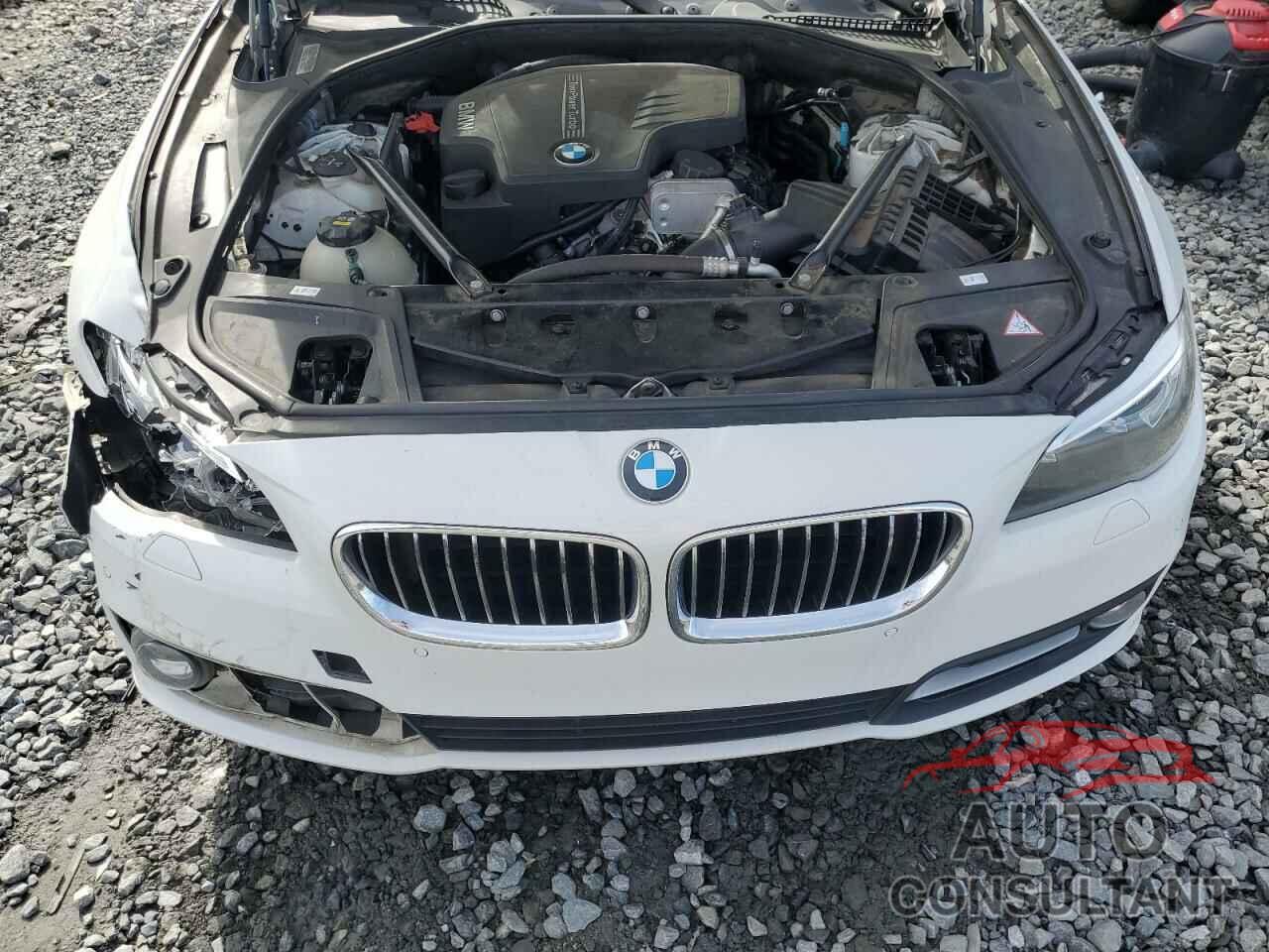 BMW 5 SERIES 2016 - WBA5A5C52GD525780