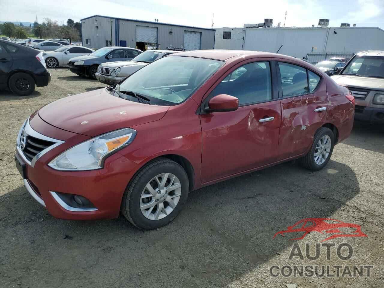 NISSAN VERSA 2018 - 3N1CN7AP4JL848229