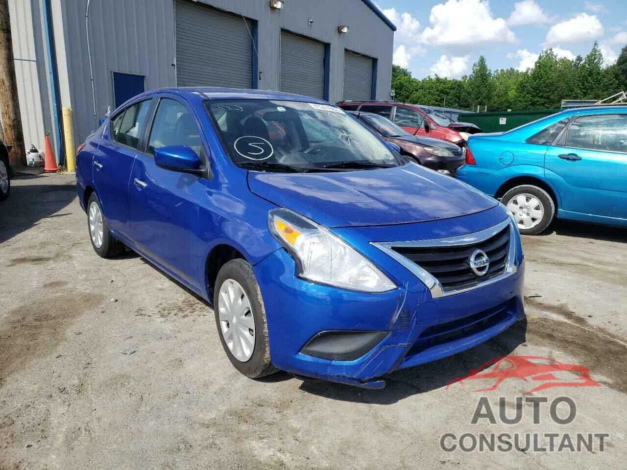 NISSAN VERSA 2017 - 3N1CN7AP3HL864643