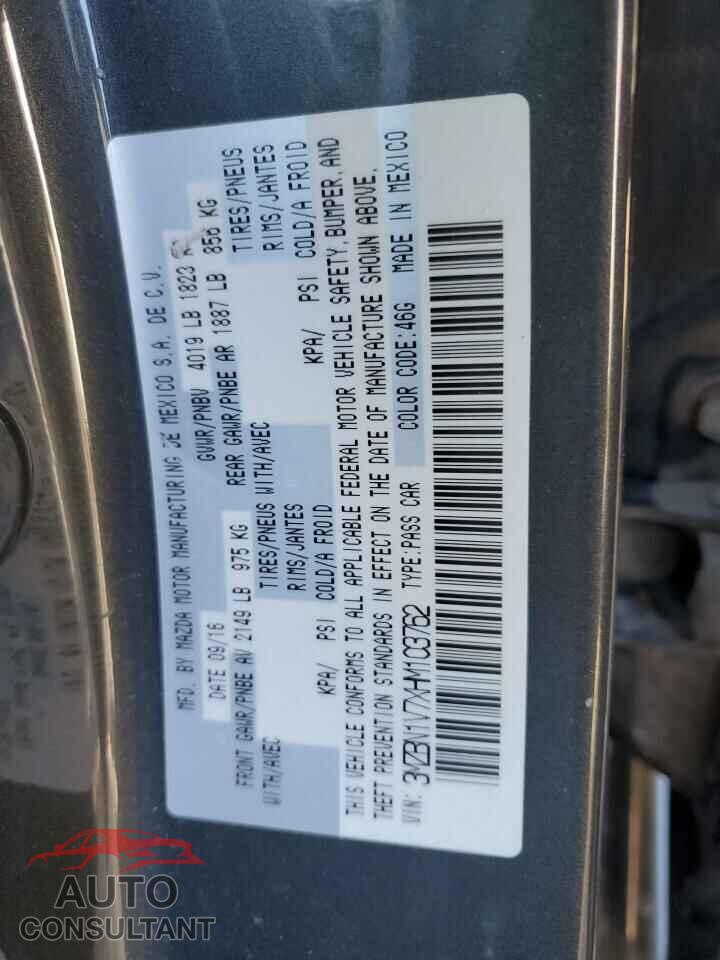 MAZDA 3 2017 - 3MZBN1V7XHM103762