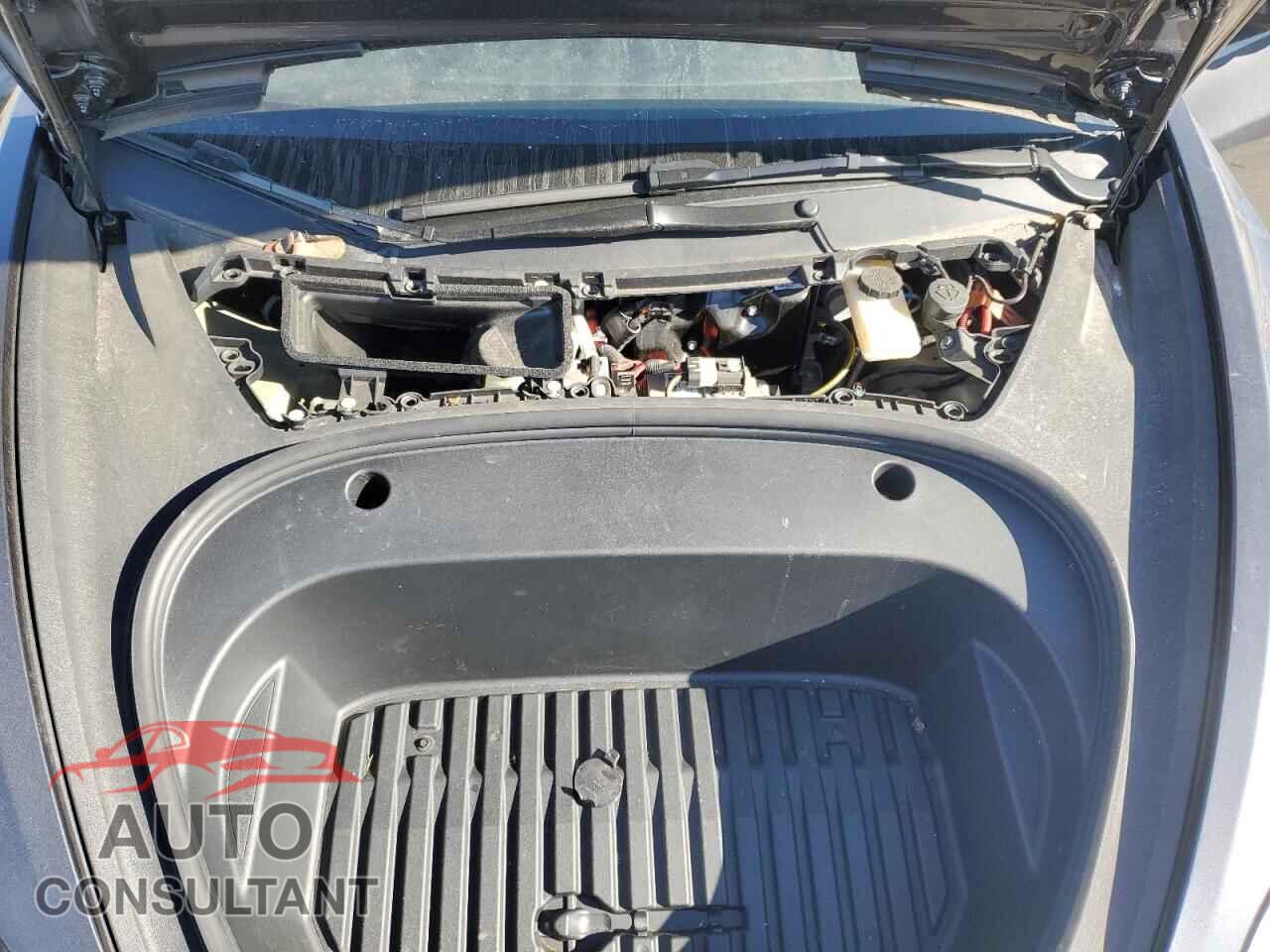 TESLA MODEL 3 2023 - 5YJ3E1EA2PF642348