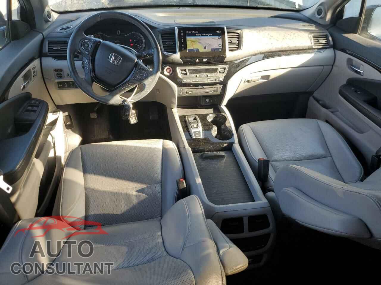 HONDA PILOT 2017 - 5FNYF6H09HB032080