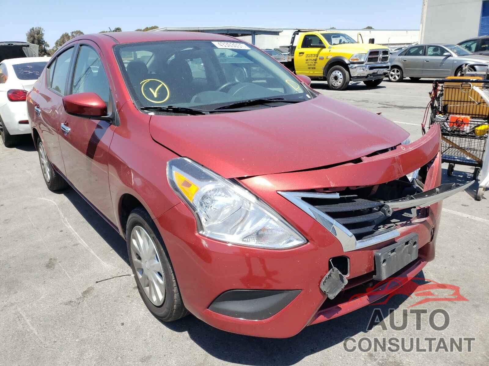 NISSAN VERSA 2019 - 3N1CN7APXKL864131