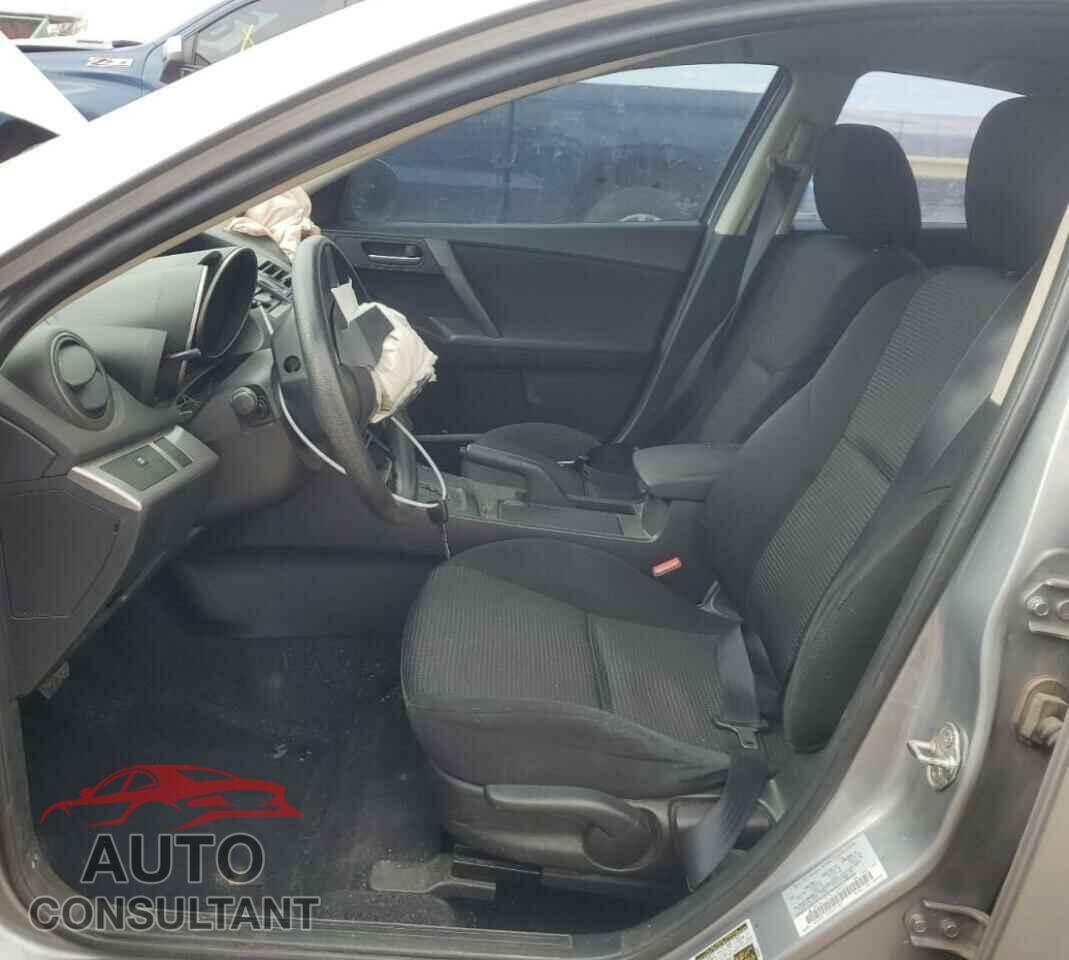 MAZDA 3 2013 - JM1BL1TF7D1800123