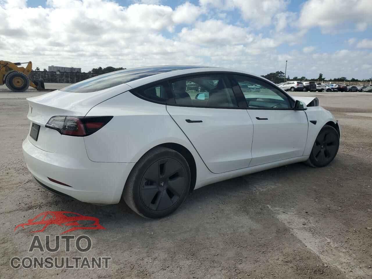 TESLA MODEL 3 2023 - 5YJ3E1EA3PF447858