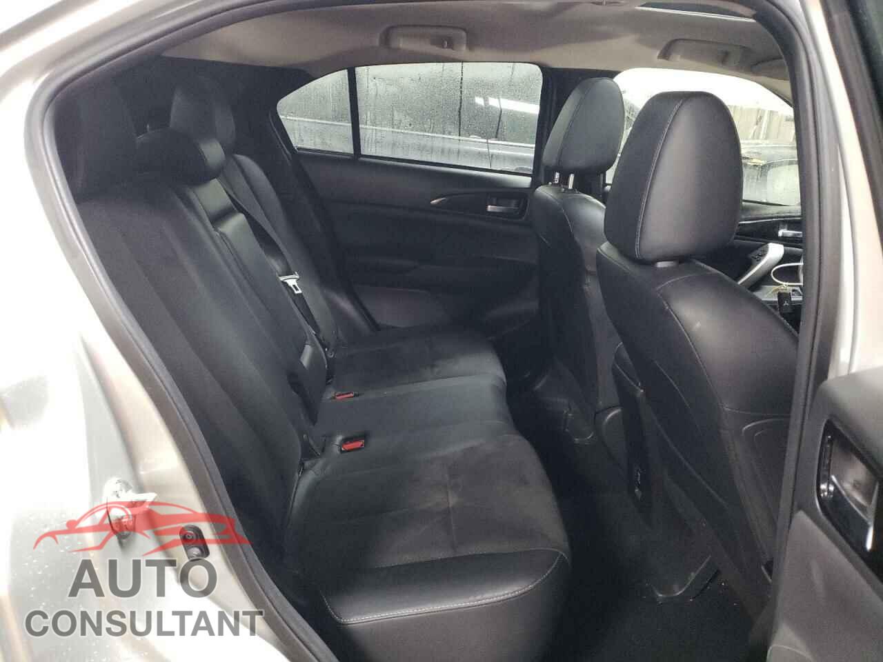 MITSUBISHI ECLIPSE 2022 - JA4ATWAA3NZ059806
