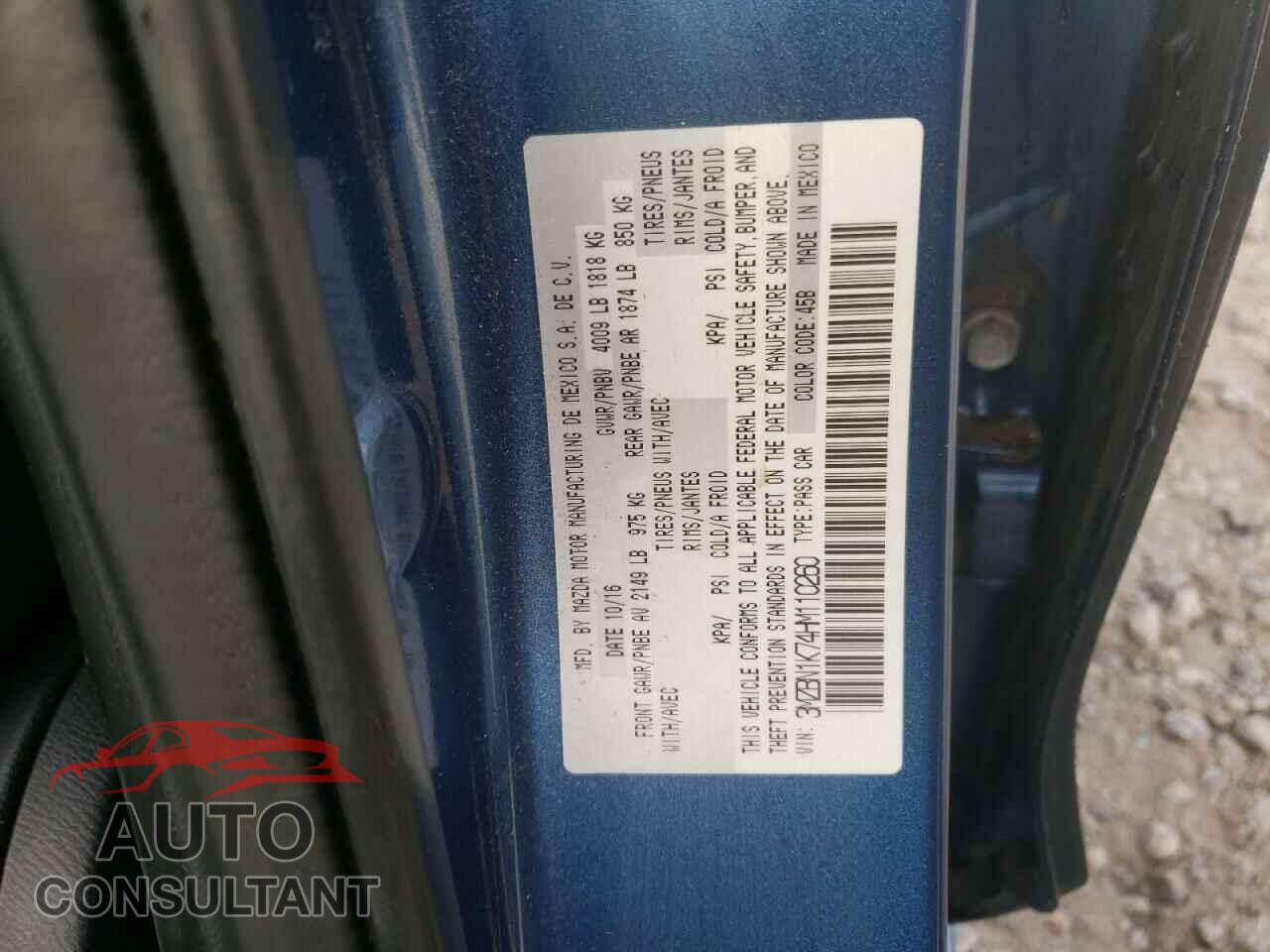 MAZDA 3 2017 - 3MZBN1K74HM110260