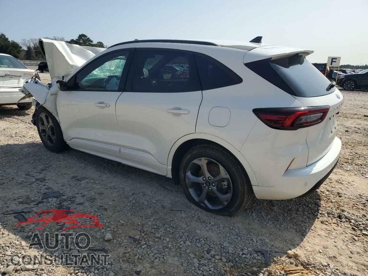 FORD ESCAPE ST 2023 - 1FMCU0MNXPUB16747