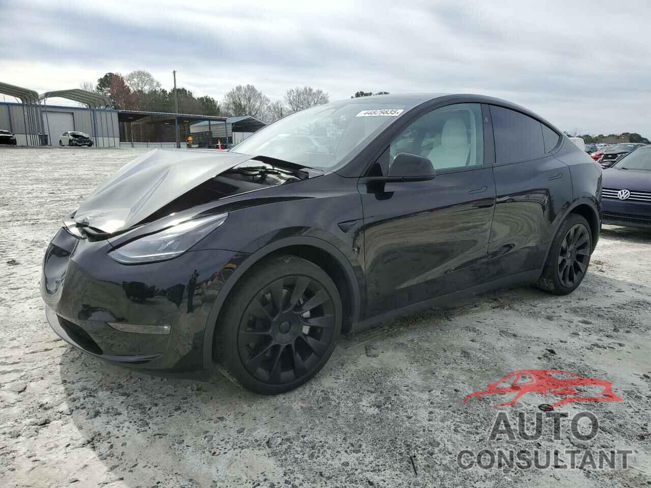 TESLA MODEL Y 2023 - 7SAYGDEE6PF893431