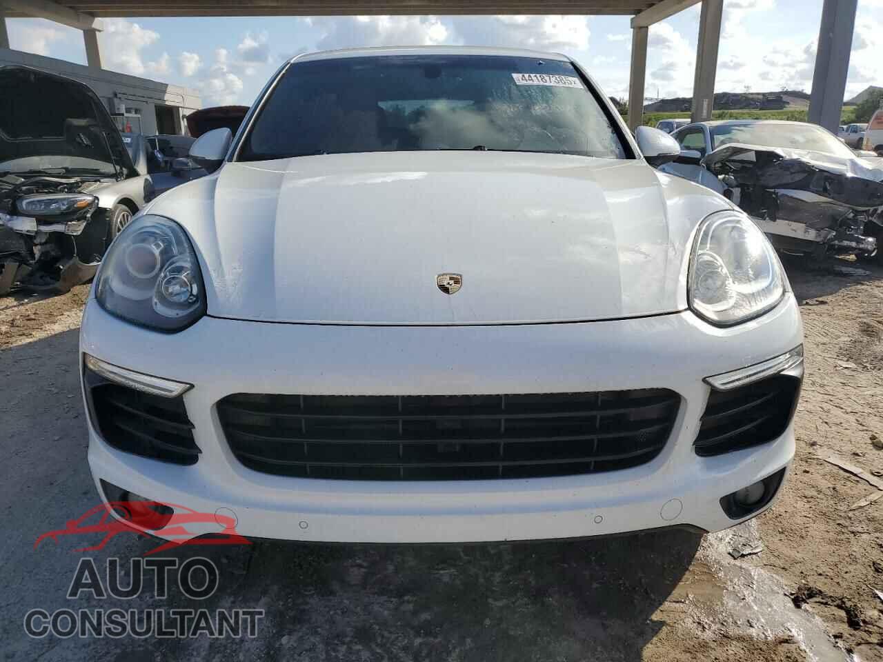 PORSCHE CAYENNE 2016 - WP1AA2A2XGLA08773