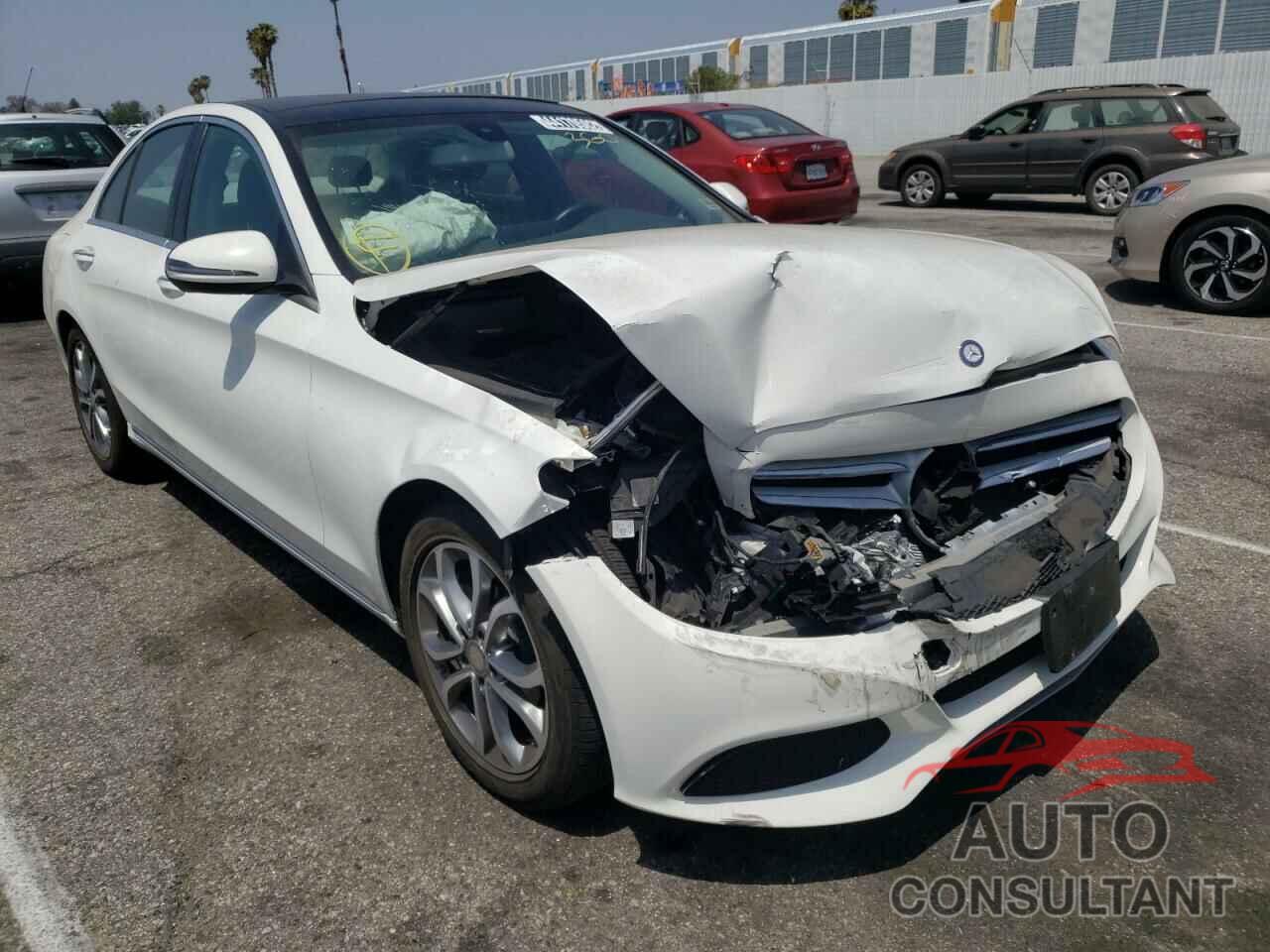 MERCEDES-BENZ C-CLASS 2016 - 55SWF4JB5GU105269