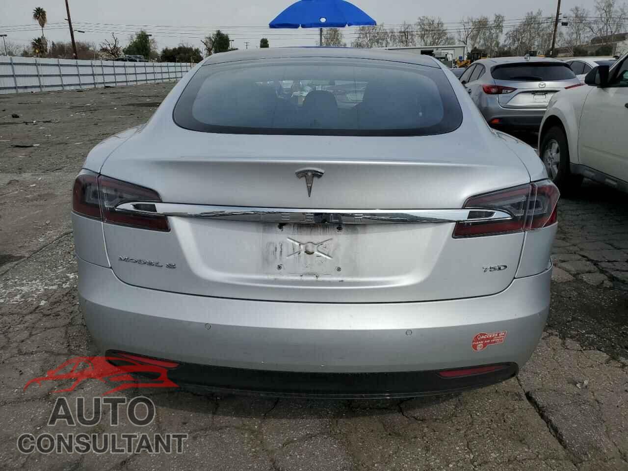 TESLA MODEL S 2018 - 5YJSA1E22JF249392