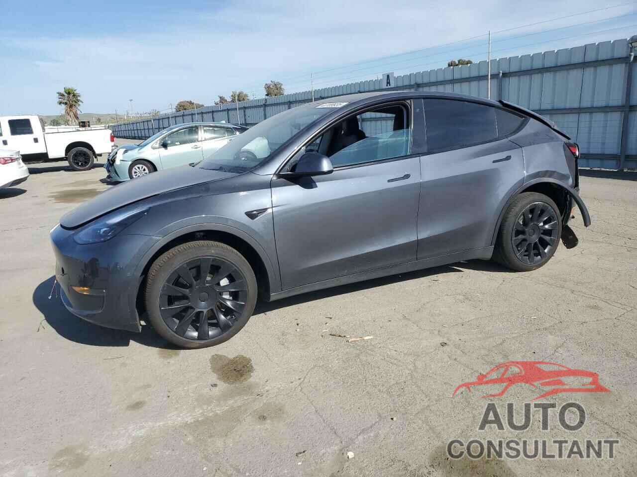 TESLA MODEL Y 2020 - 5YJYGDEF0LF002484