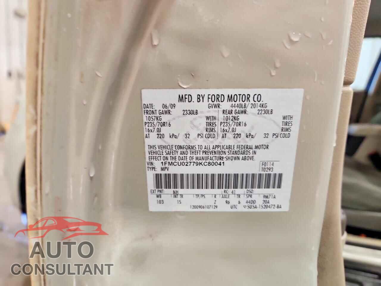 FORD ESCAPE 2009 - 1FMCU02779KC80041