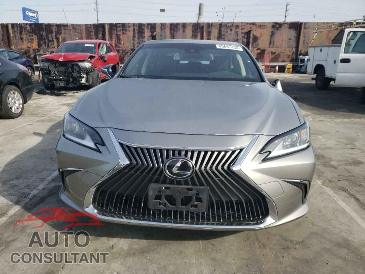 LEXUS ES350 2019 - JTHBZ1B16K2004411