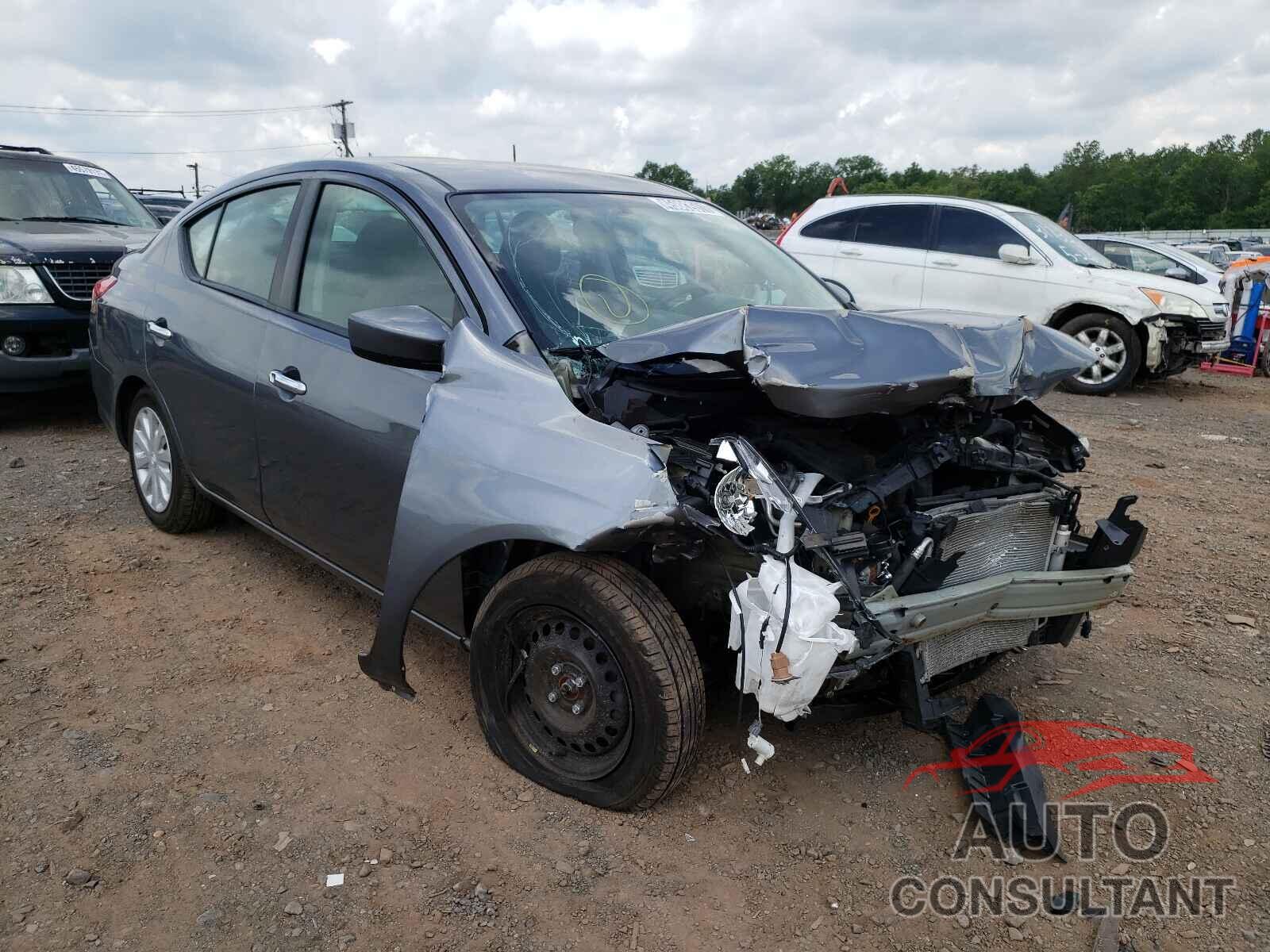 NISSAN VERSA 2019 - 3N1CN7AP1KL877186