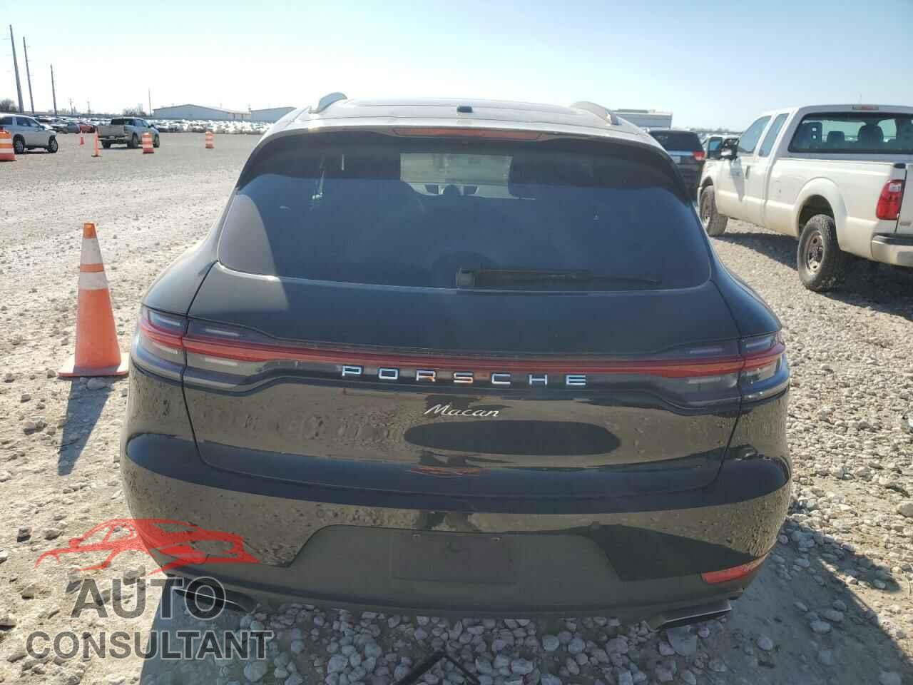 PORSCHE MACAN 2021 - WP1AA2A5XMLB16400