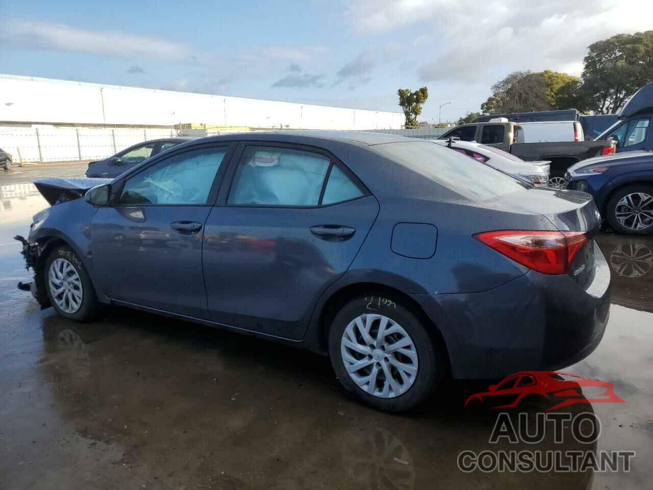 TOYOTA COROLLA 2017 - 5YFBURHE5HP677158