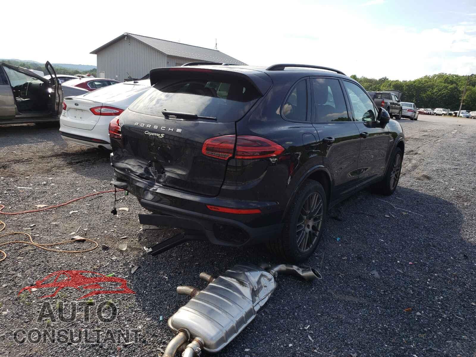 PORSCHE CAYENNE 2017 - WP1AE2A26HLA73013