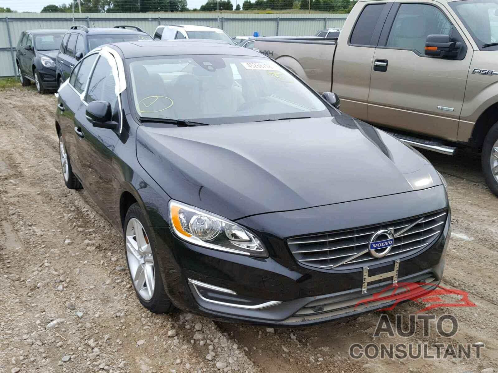 VOLVO S60 2015 - YV140MFK7F2353313