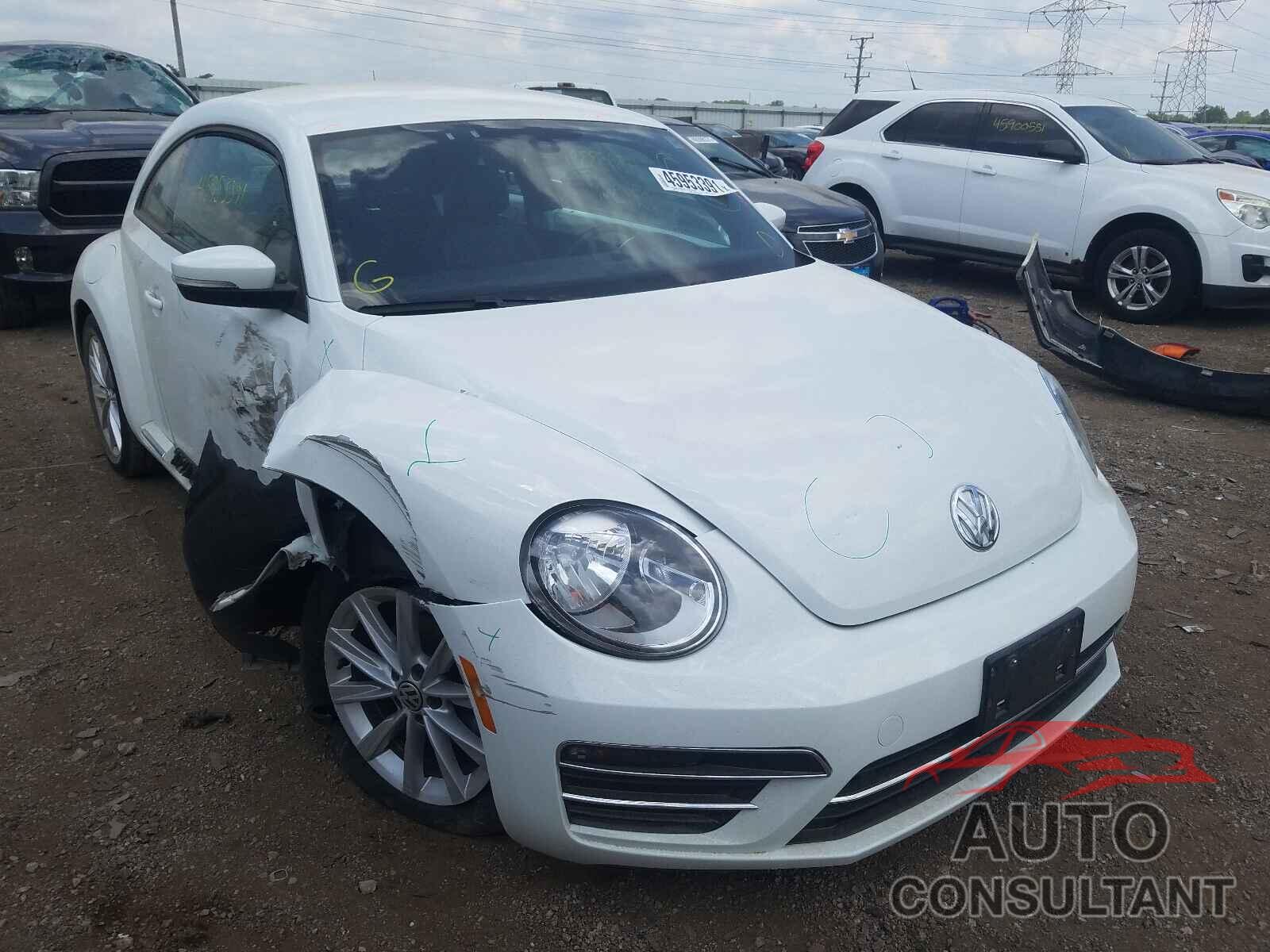 VOLKSWAGEN BEETLE 2017 - 3VWJ17AT8HM631104
