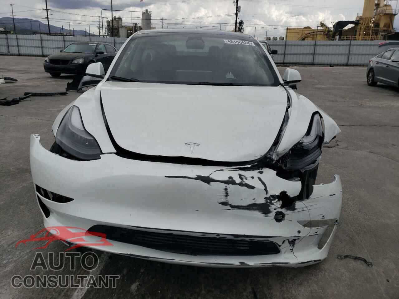 TESLA MODEL 3 2023 - 5YJ3E1EA3PF548477