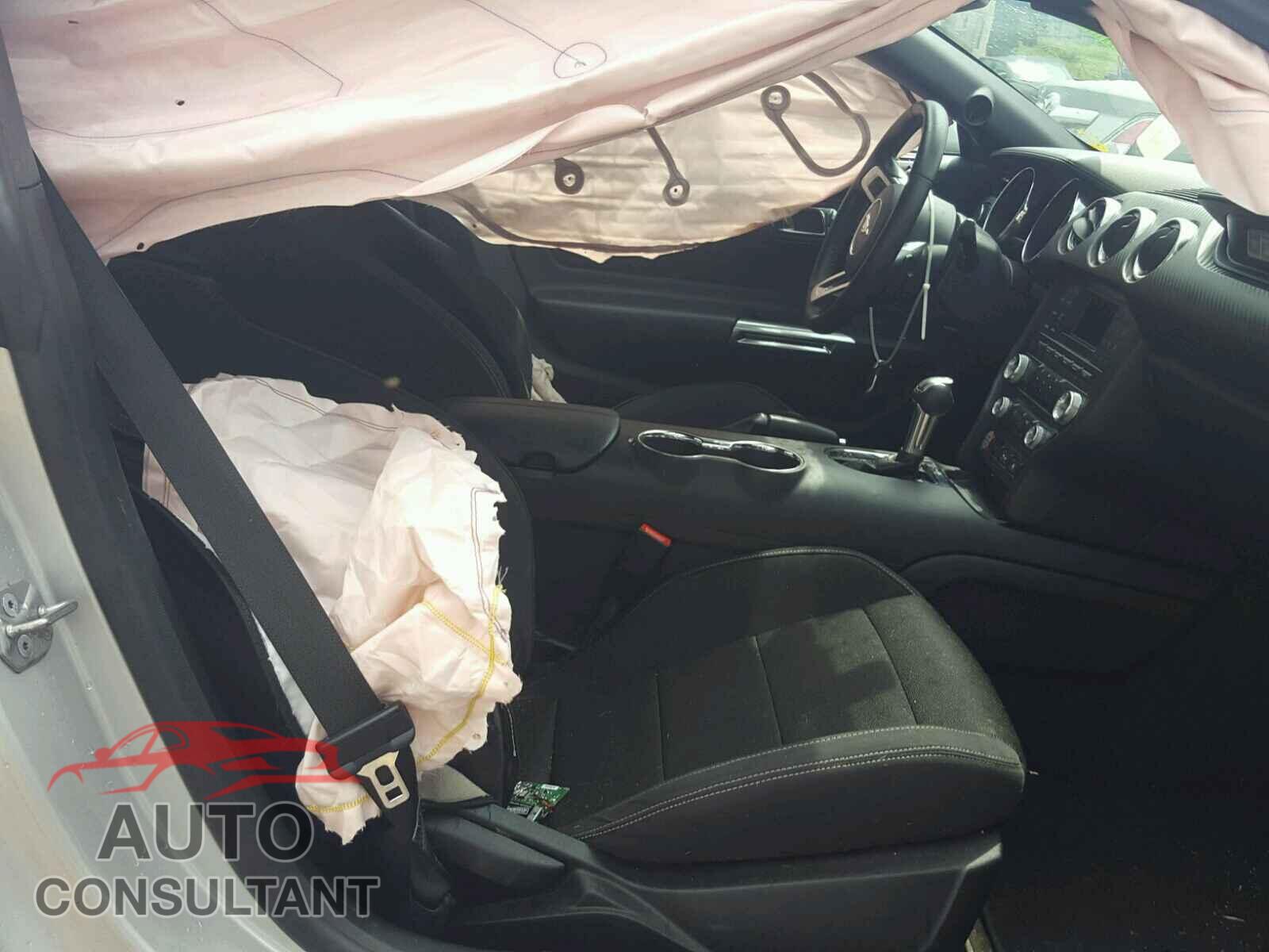 FORD MUSTANG 2016 - 1FA6P8AM3G5271241