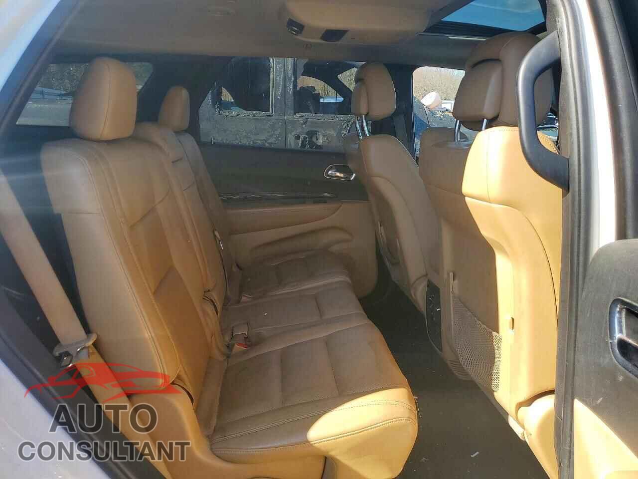 DODGE DURANGO 2012 - 1C4SDJET8CC100744