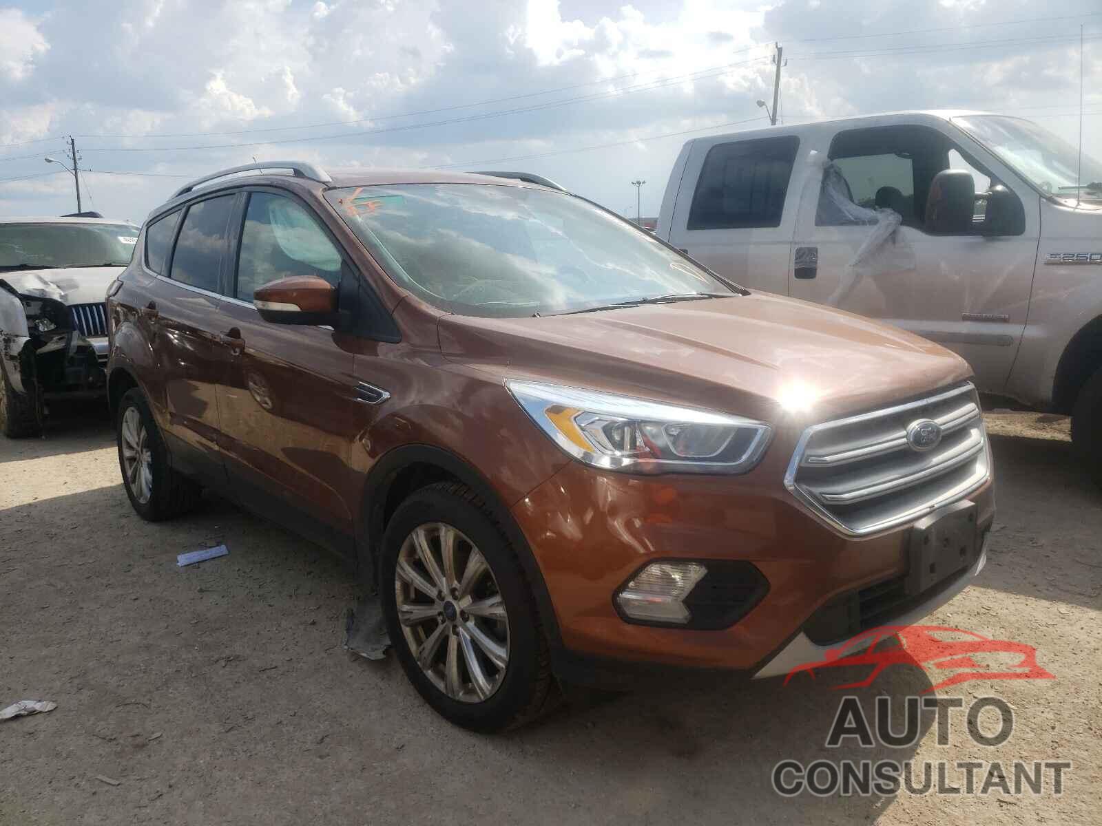 FORD ESCAPE 2017 - 1FMCU0JD1HUB87378