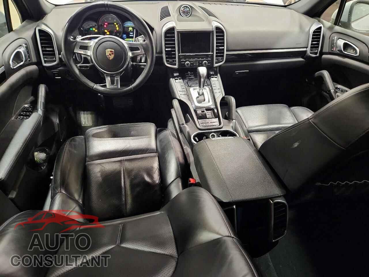 PORSCHE CAYENNE 2012 - WP1AA2A26CLA08974