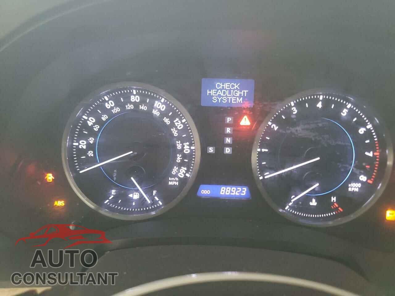 LEXUS IS 2011 - JTHBF5C20B5138367
