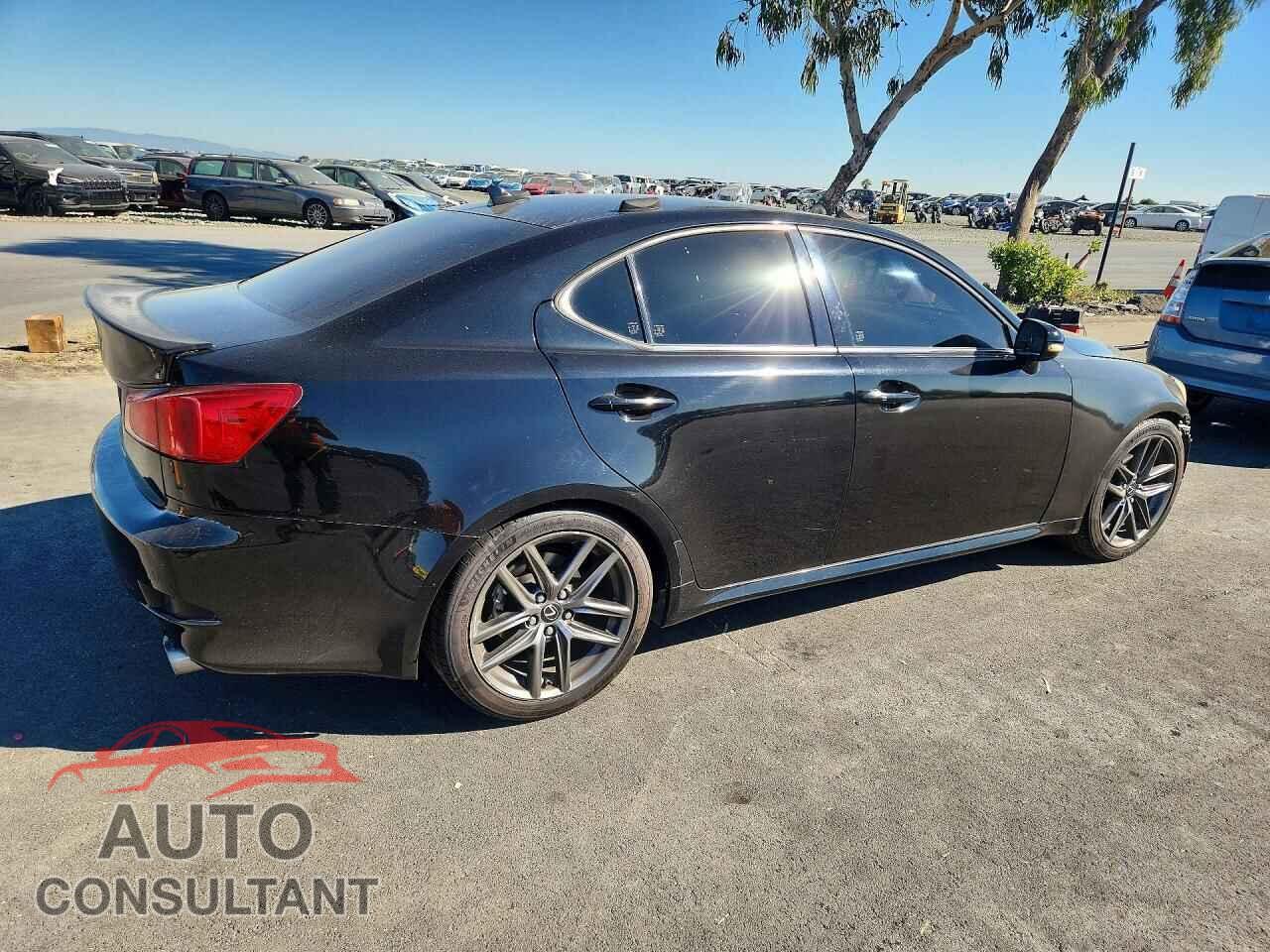 LEXUS IS 2012 - JTHCF5C27C5059185