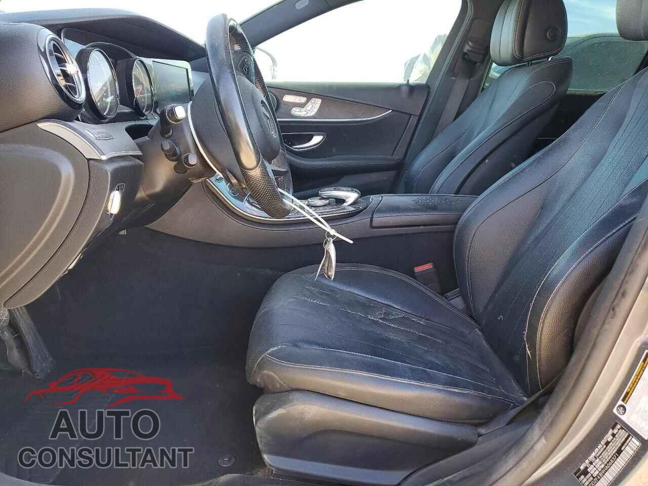 MERCEDES-BENZ E-CLASS 2017 - WDDZF4JB9HA068371