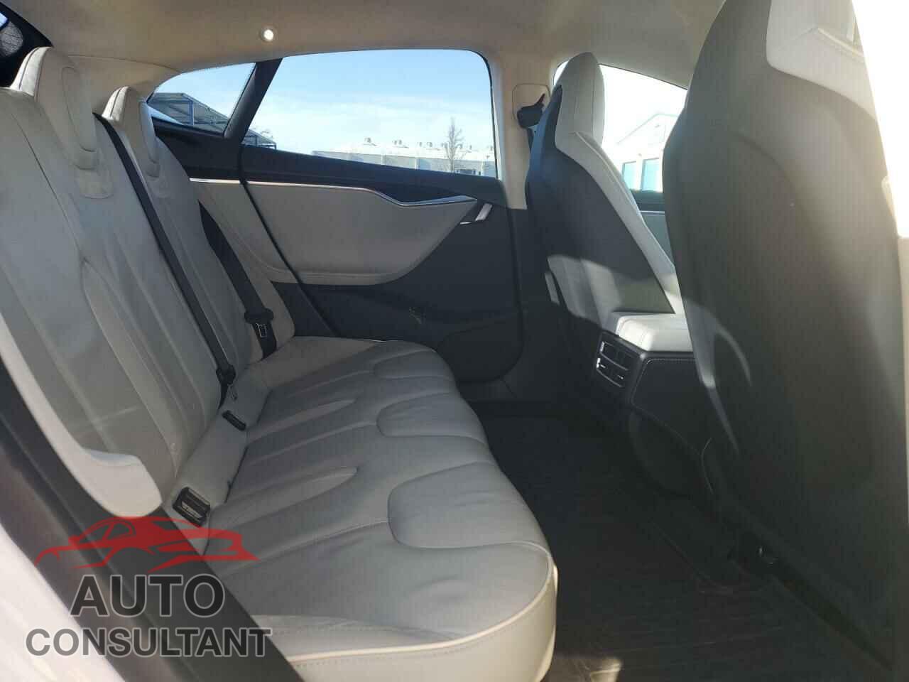 TESLA MODEL S 2013 - 5YJSA1DPXDFP25633