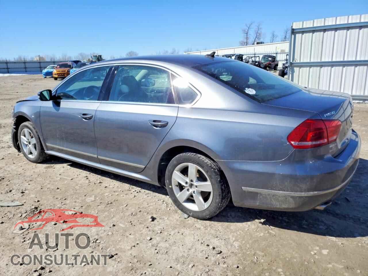 VOLKSWAGEN PASSAT 2015 - 1VWCV7A3XFC003315
