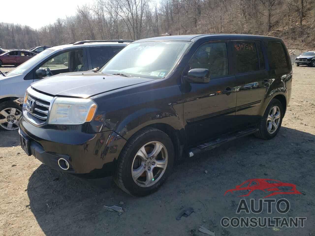 HONDA PILOT 2015 - 5FNYF4H44FB016552