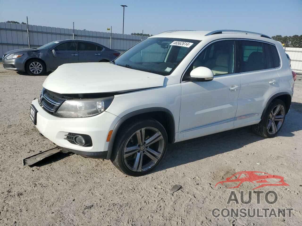 VOLKSWAGEN TIGUAN 2016 - WVGBV7AX4GW092117