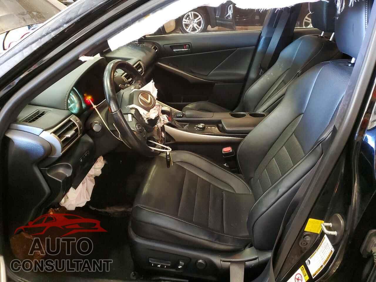 LEXUS IS 2016 - JTHCE1D29G5010618