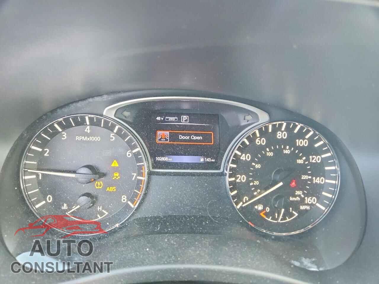 NISSAN PATHFINDER 2017 - 5N1DR2MM3HC659714