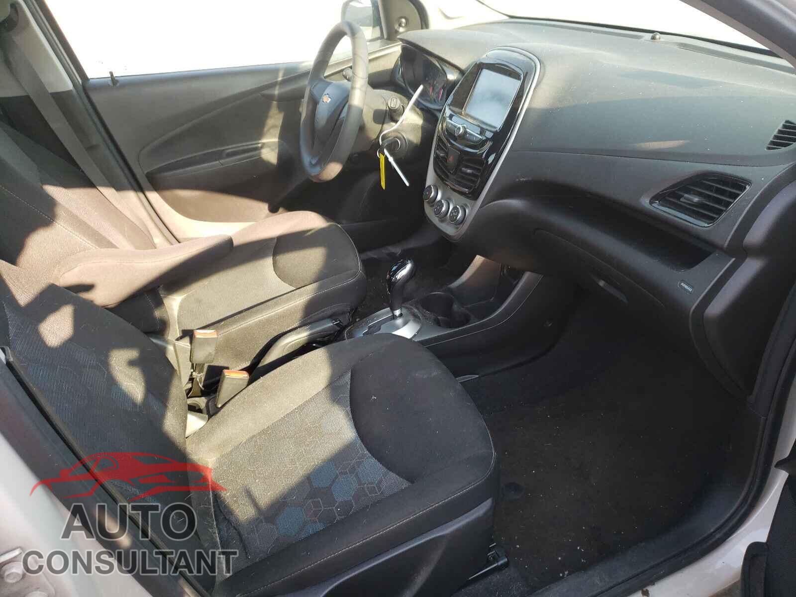 CHEVROLET SPARK 2017 - KL8CB6SA5HC764381