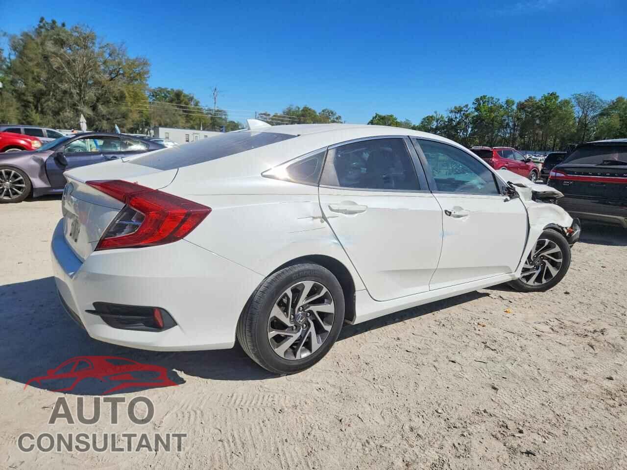HONDA CIVIC 2017 - 19XFC2F77HE053444