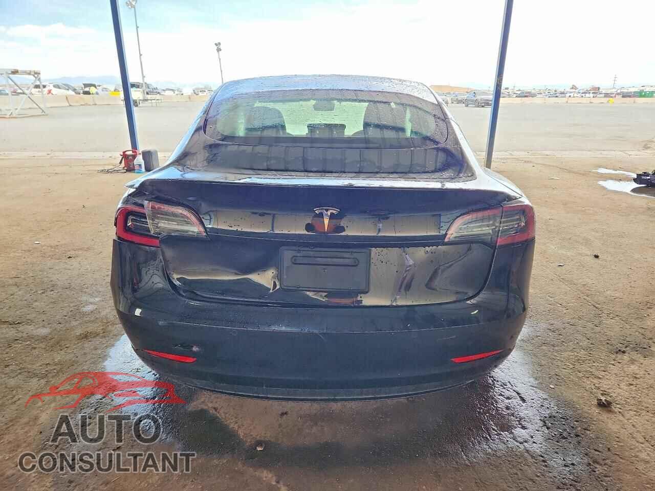 TESLA MODEL 3 2022 - 5YJ3E1EA2NF191323