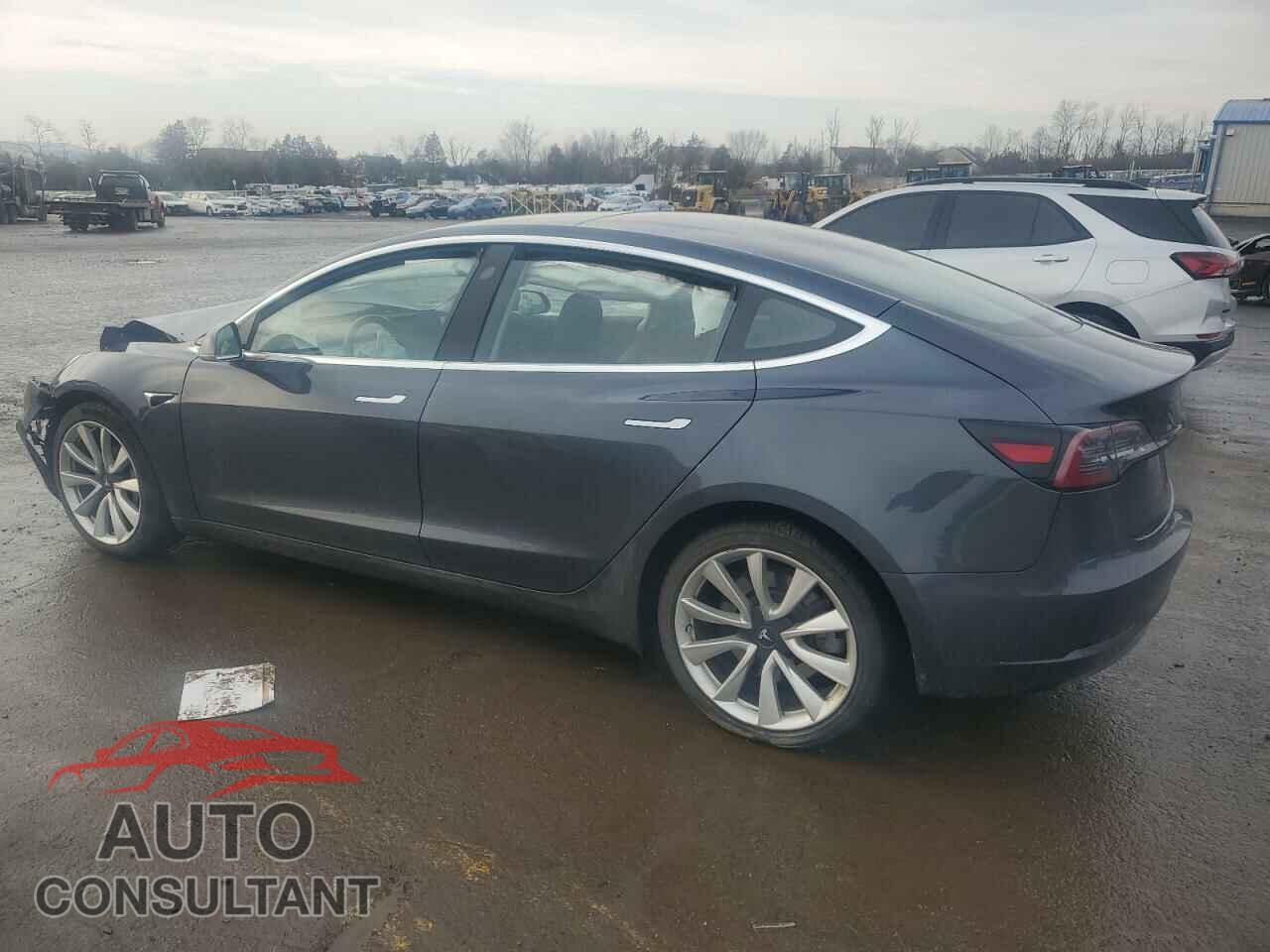 TESLA MODEL 3 2018 - 5YJ3E1EB0JF054836