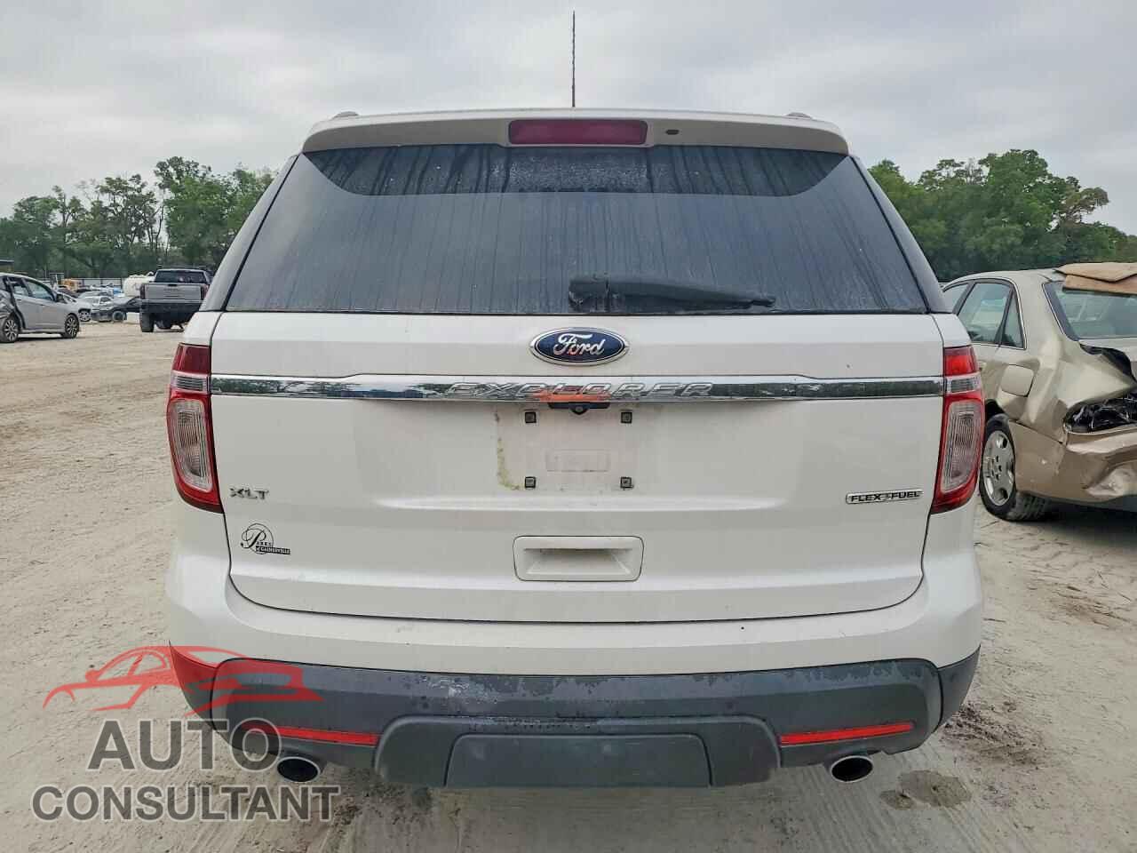 FORD EXPLORER 2014 - 1FM5K7D87EGA36531