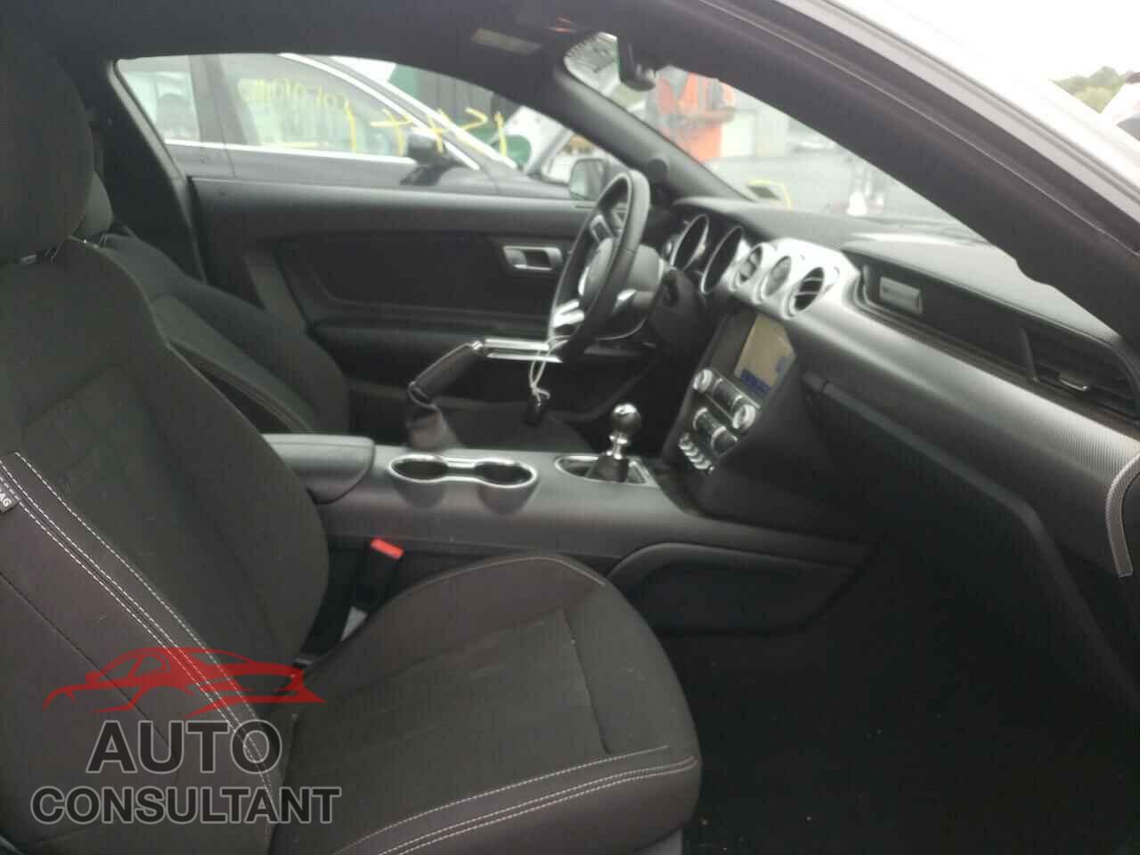 FORD MUSTANG 2021 - 1FA6P8CF9M5126134