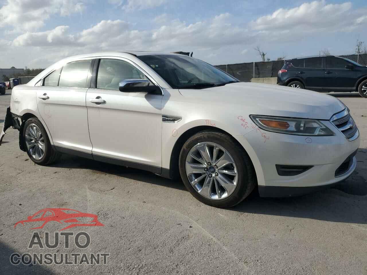 FORD TAURUS 2010 - 1FAHP2FW3AG101666