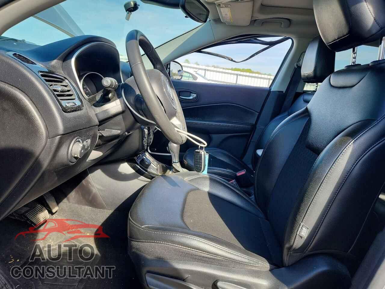 JEEP COMPASS 2021 - 3C4NJDBB4MT595596
