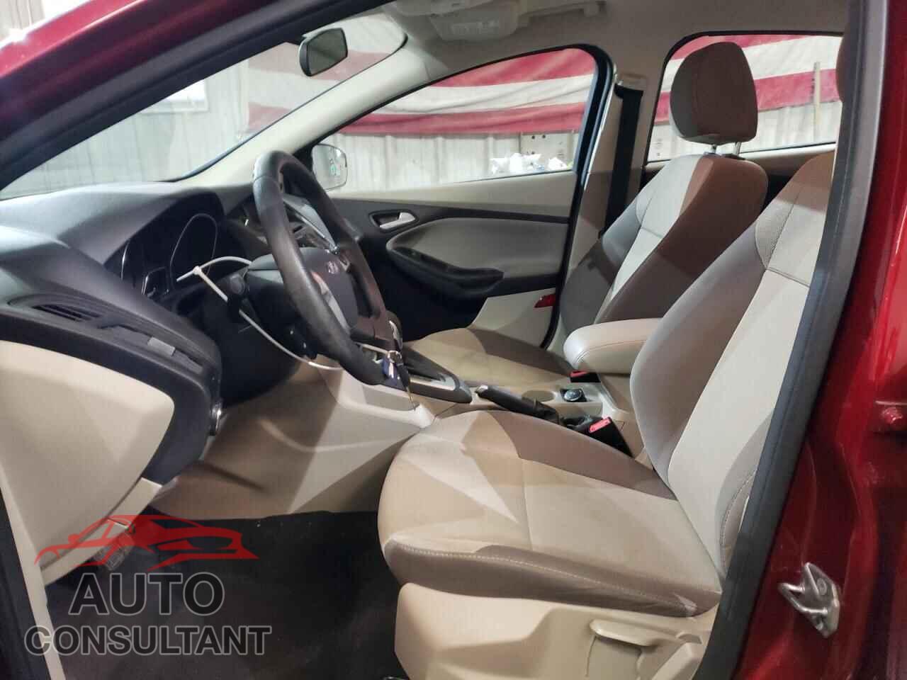 FORD FOCUS 2014 - 1FADP3F28EL152157
