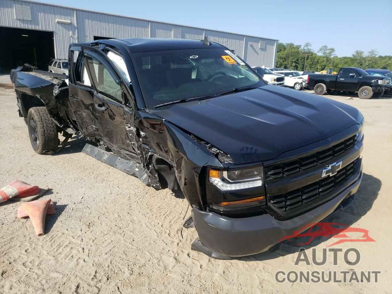 CHEVROLET SILVERADO 2018 - 1GCRCNEH8JZ330458