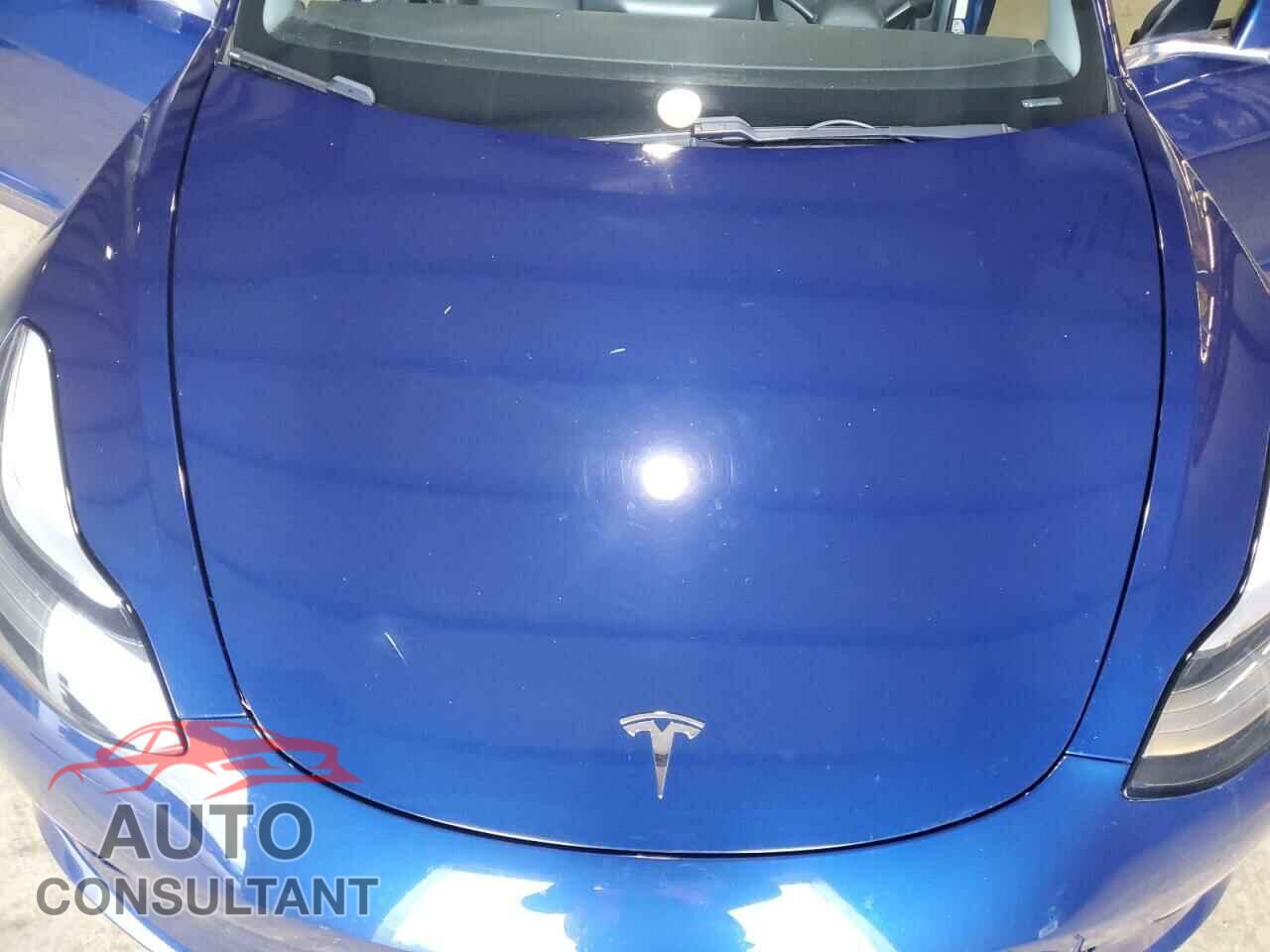 TESLA MODEL 3 2019 - 5YJ3E1EB7KF497289